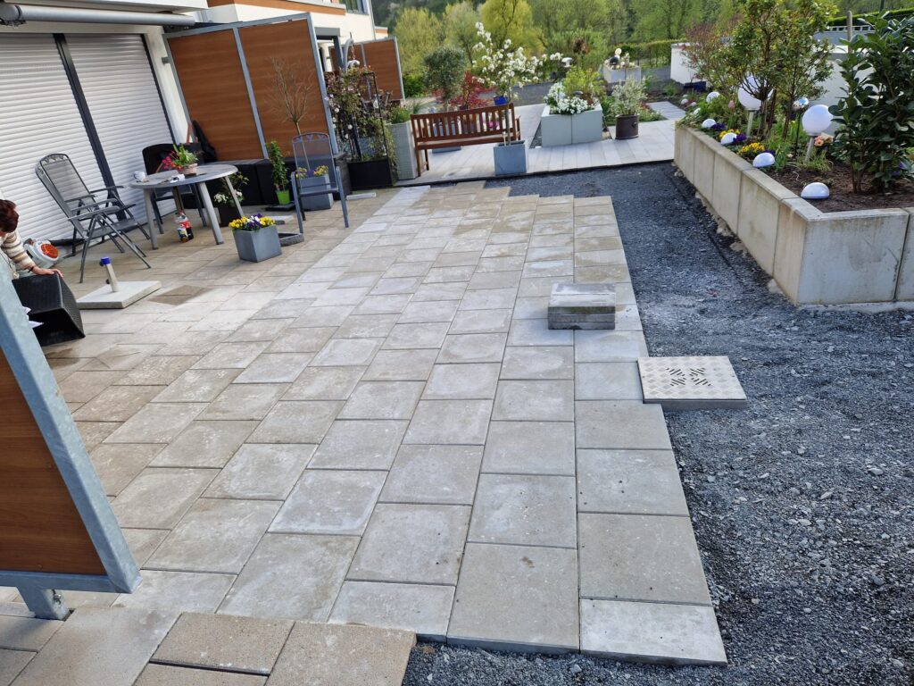 Terrassen aus Pflastersteinen Friedrichshafen