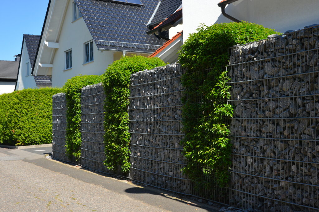 Gabionen Steinsäulen Friedrichshafen